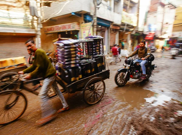 2019 Delhi India Bazár Delhiben Sok Ember Végezte Szállítási Munkát — Stock Fotó