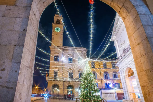 Suare Del Settembre Pisa Vista Serale Albero Natale Durante Vacanze — Foto Stock