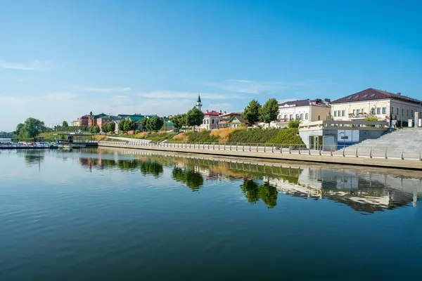 Idyllic View New Garden Embankment Lake Nihzny Kaban Old Tatar — Foto Stock