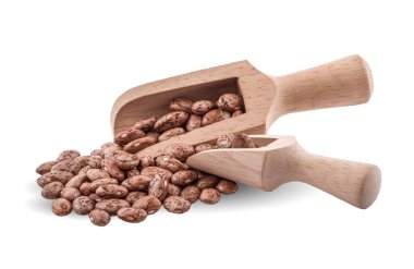 Beyaza izole edilmiş fasulye yığını