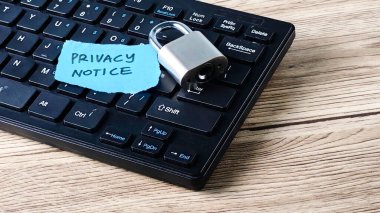Klavyede Veri Güvenliği, Gizlilik ve Dijital Koruma Temsilcisi Asma Kilit ile Gizlilik Bildirisi
