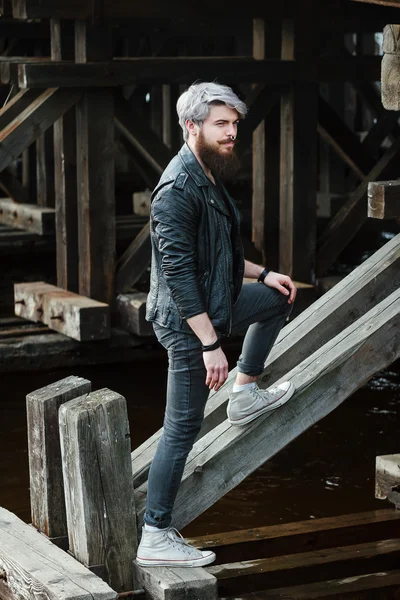 Bearded hipster with nose ring in leather jacket — Stok fotoğraf