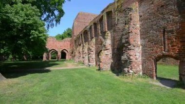 Eldena eski kalıntılar