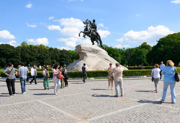Monumento del emperador ruso Pedro el Grande —  Fotos de Stock