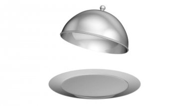 Restaurant cloche with lid