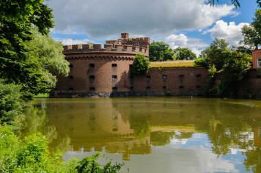 Savunma Kulesi Dona, eski Hisar/kale.