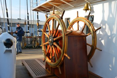 Padova, balıkçı limanı eski Kruzenshtern. Kaliningrad