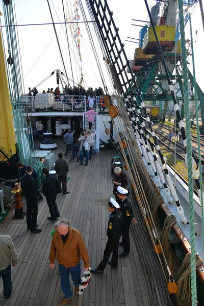 Kruzenshtern ex Pádua, no porto de pesca. Kaliningrado — Fotografia de Stock