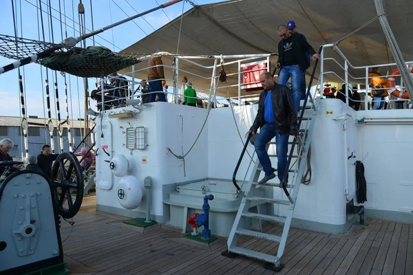 Kruzenshtern ex Pádua, no porto de pesca. Kaliningrado — Fotografia de Stock