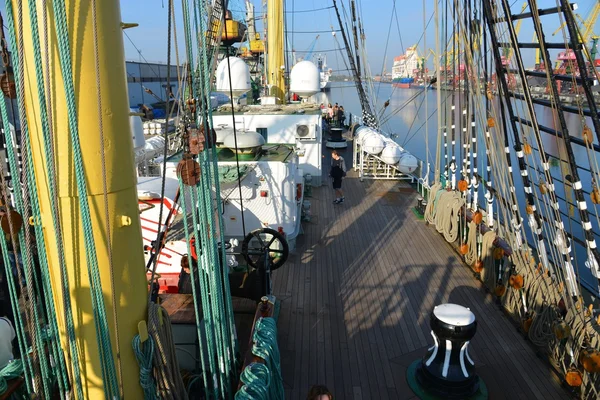 Kruzenshtern ex Pádua, no porto de pesca. Kaliningrado — Fotografia de Stock