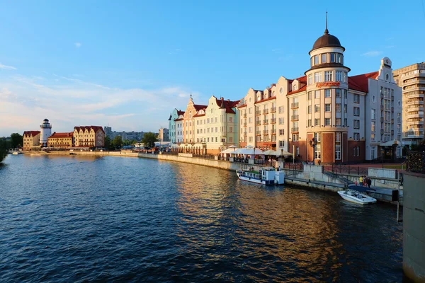 Kaliningrad. Nábřeží rybářské vesnice — Stock fotografie