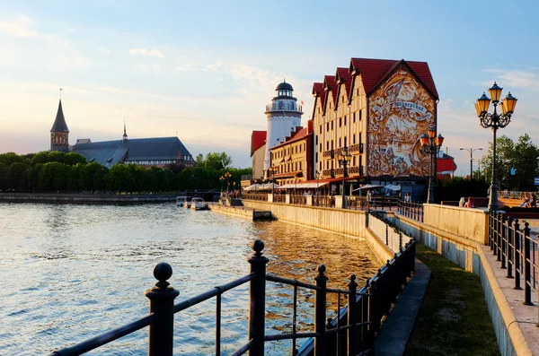 Kaliningrad. Nábřeží rybářské vesnice — Stock fotografie