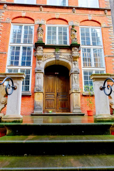 Arquitetura do centro histórico. Gdansk. — Fotografia de Stock