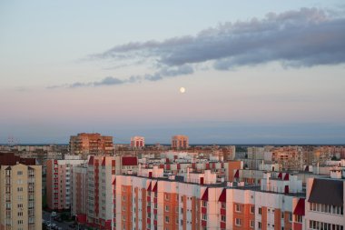 Günbatımı üzerinde konut daire ev