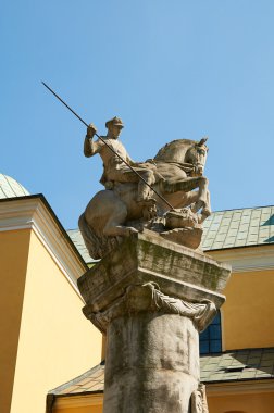 Poznan'ın Süvari için bir anıt heykel. Poznan