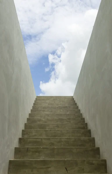 Concrete Stair to the sky — Stock Photo, Image