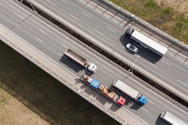ポーランドで 6 車線の高速道路 — ストック写真