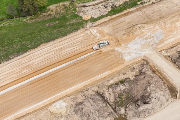 Movedor terra de trabalho — Fotografia de Stock