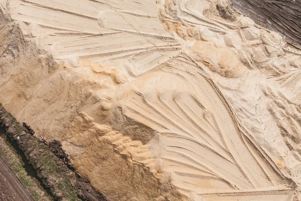 Pilha de areia no campo — Fotografia de Stock