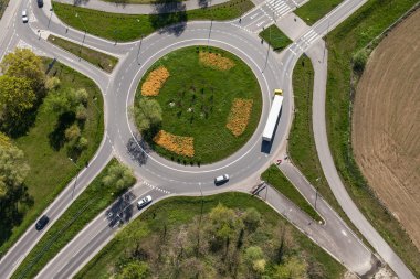 Şehrin dolambaçlı 