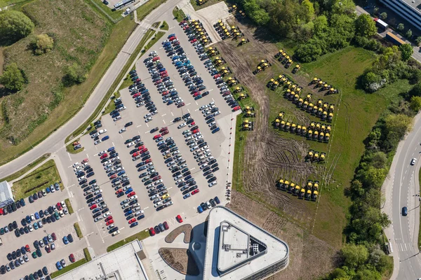 Crowded car parking  in Poland — Stock Photo, Image