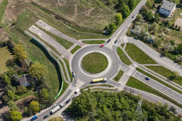 Kreisverkehr in der Stadt — Stockfoto