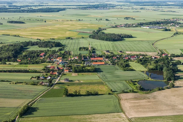 Widok z lotu ptaka gospodarstwa ziemie — Zdjęcie stockowe