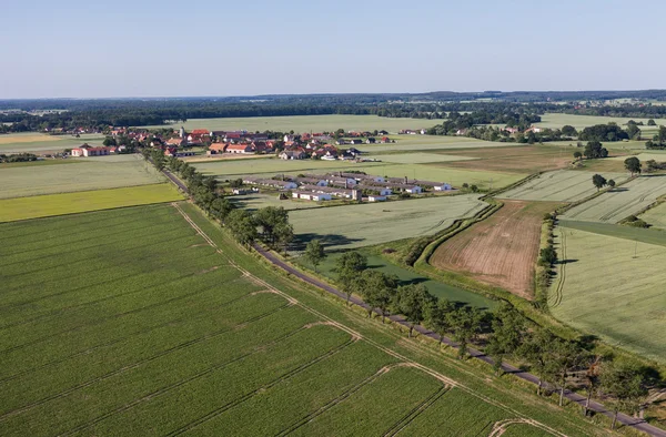 Widok z lotu ptaka gospodarstwa ziemie — Zdjęcie stockowe