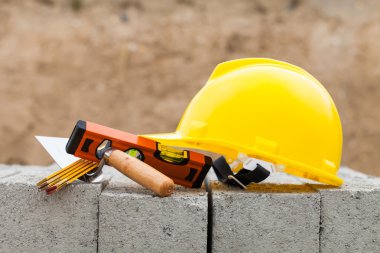 kask ve Binalar araçları