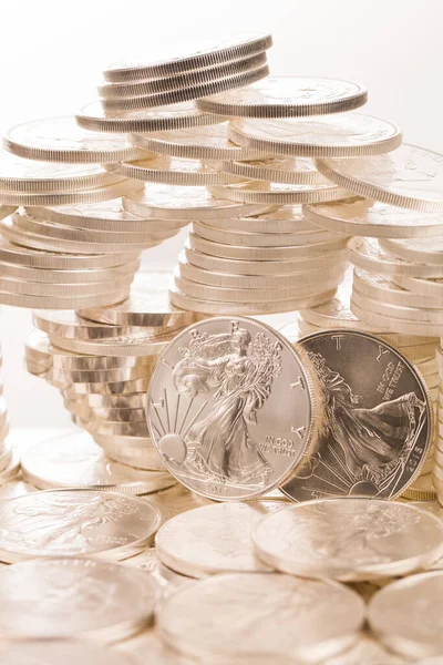 Silver Gold Bullion Table — Stock Photo, Image