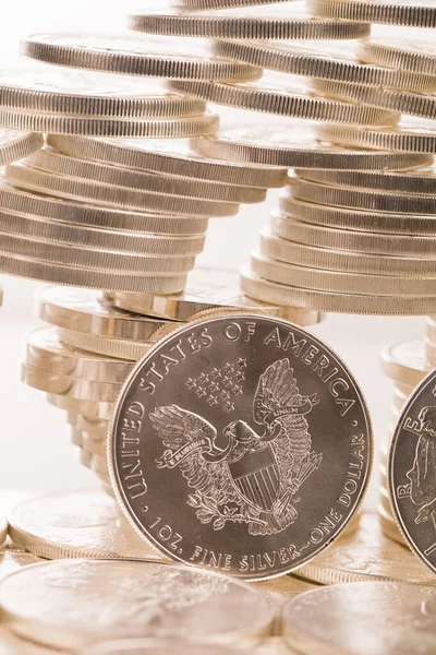 Masada gümüş ve altın külçeleri