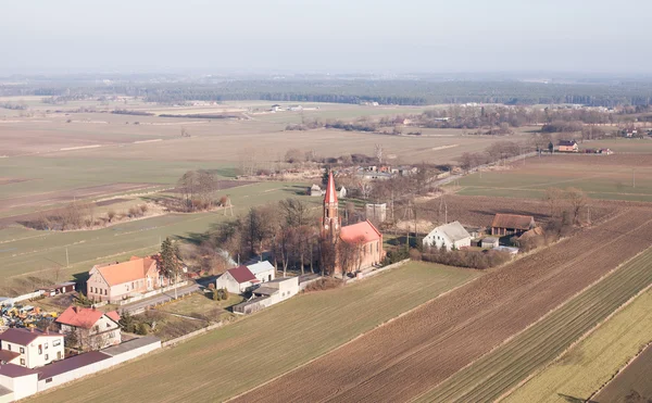Iglesia cristiana en el pueblo de Strzyzew —  Fotos de Stock