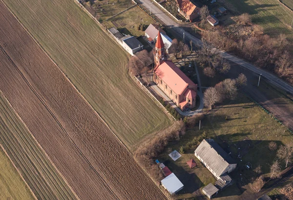 Christliche Kirche im Dorf Strzyzew — Stockfoto