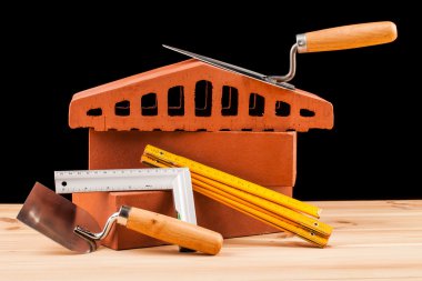 Siyah arka plan üzerine Builder araçları