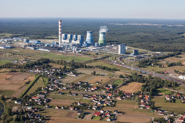 Vista aérea de la central eléctrica de la ciudad de Opole — Foto de Stock