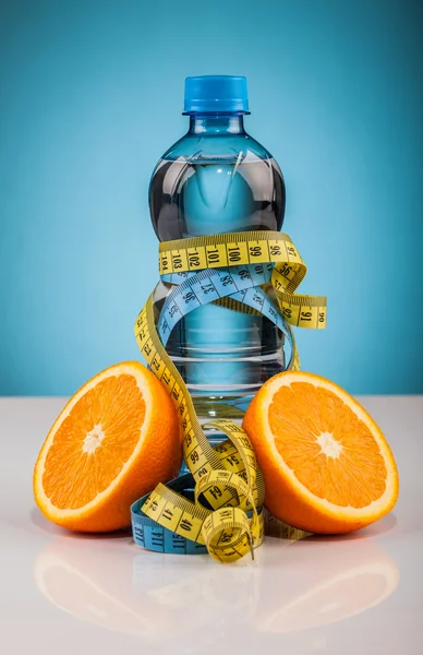 Fitness water en gezonde voeding — Stockfoto