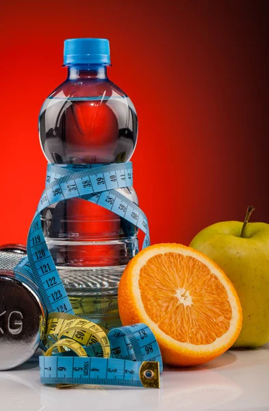 Fitness water and healthy food — Stock Photo, Image