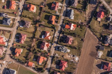 Wroclaw şehir banliyölerinde havadan görünümü