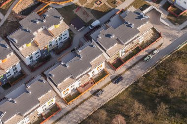 Wroclaw şehir banliyölerinde havadan görünümü