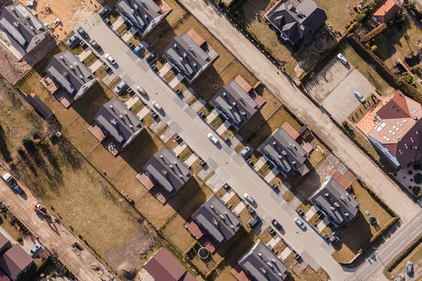 Вид с воздуха на пригород Вроцлава — стоковое фото
