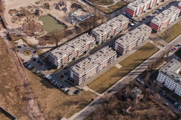 Vista aérea de uma cidade de Wroclaw subúrbios — Fotografia de Stock