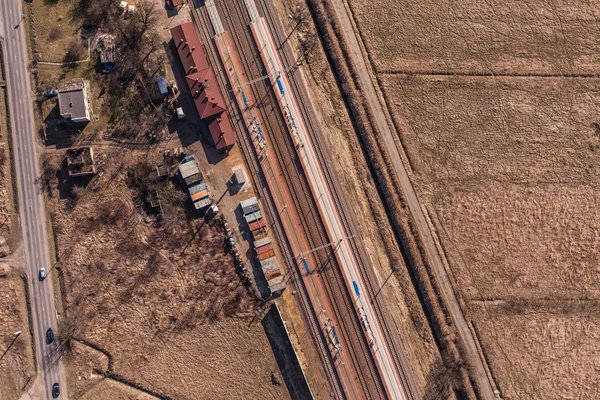 Demiryolu istasyonunun havadan görüntüsü — Stok fotoğraf