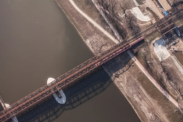 鉄道橋の空撮 — ストック写真