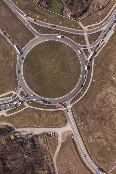 Vista aérea da rodovia rotunda — Fotografia de Stock