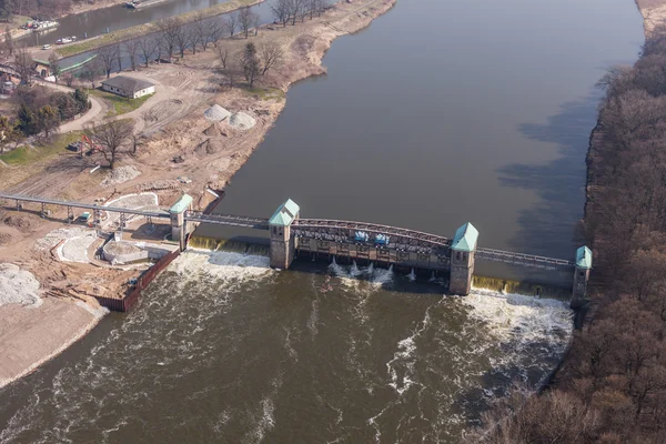 View of the sluice gate on Odra river — Stock Photo, Image