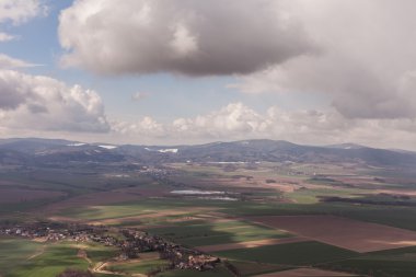 Bahar saat Köyü hasat alanları peyzaj