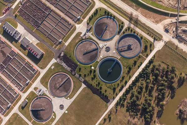 Sewage treatment plant — Stock Photo, Image