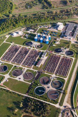 kanalizasyon arıtma tesisi havadan görünümü