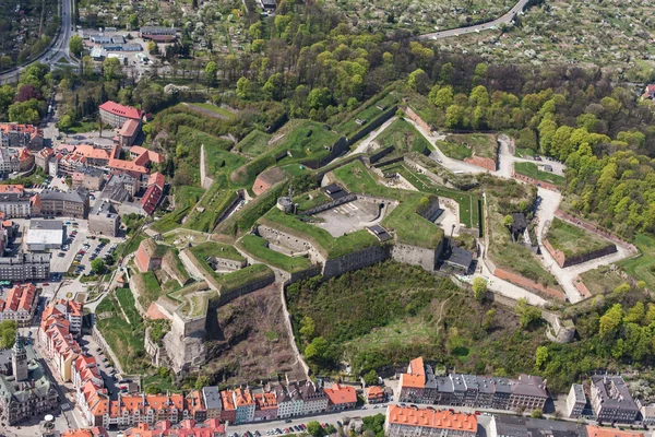 Klodzko 도시 역사적인 요새의 항공 보기 — 스톡 사진
