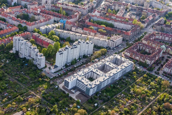 Vista aérea de los suburbios de la ciudad de wroclaw —  Fotos de Stock